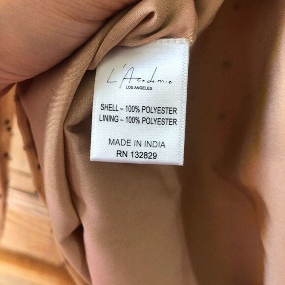 NWT L'Academie XXS Cold Shoulder Blouse - Picture 8 of 8